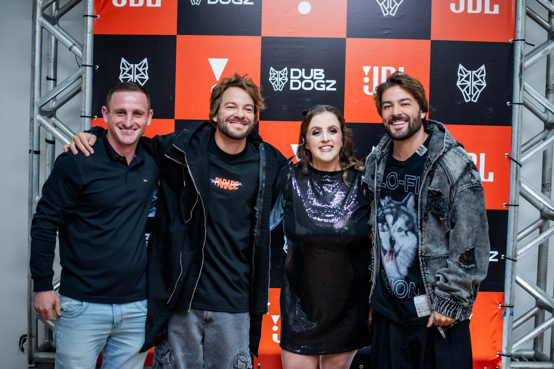 Um encontro exclusivo entre artistas e convidados — registro 2